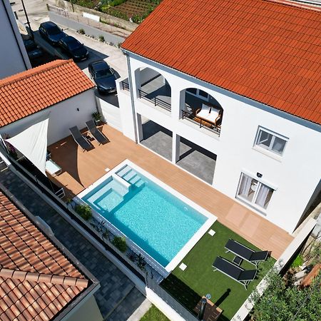Bernie Apartments With A Pool Zadar Buitenkant foto