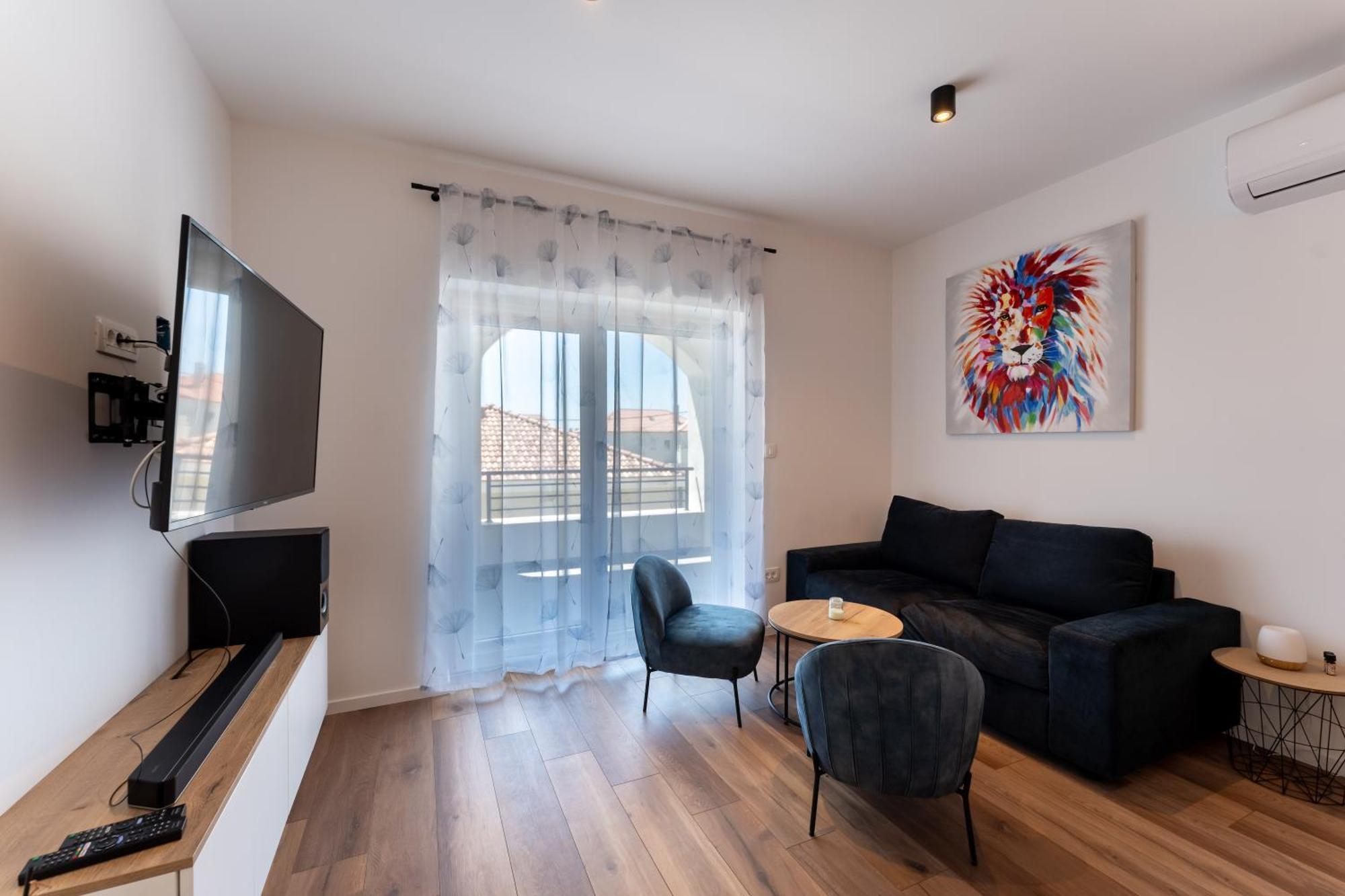 Bernie Apartments With A Pool Zadar Buitenkant foto